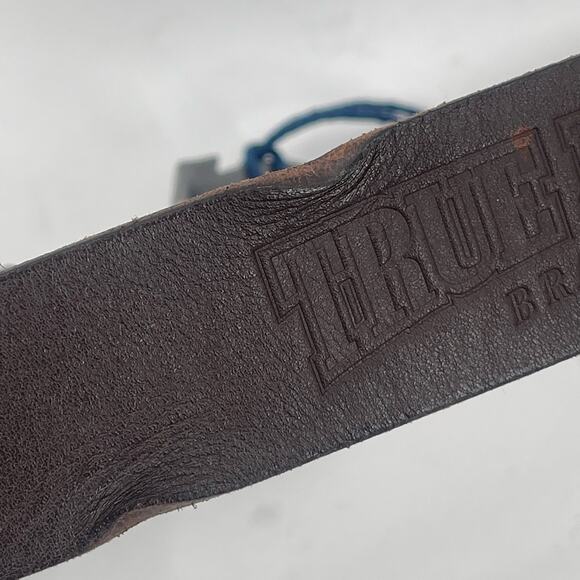 TRUE RELIGION Belt Size 22 NWT Brown Leather Stitch Detail Womens Buckle main image 5